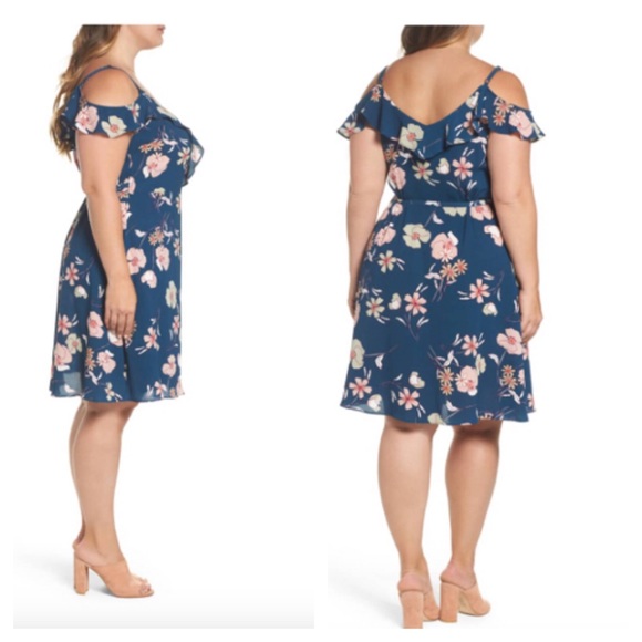 City Chic lulu floral wrap sz XL/22 & XXL/24 - Picture 2 of 8